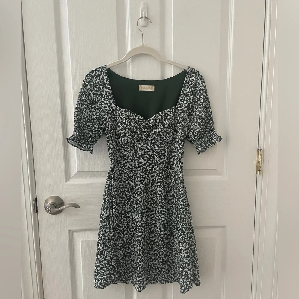 Green Floral Dress - Picture 1 of 4
